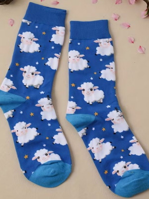 Socks with lamb design new with unique pattern