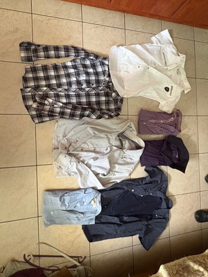 Men's shirts pack of 7 like new, sizes S/M, casual styles