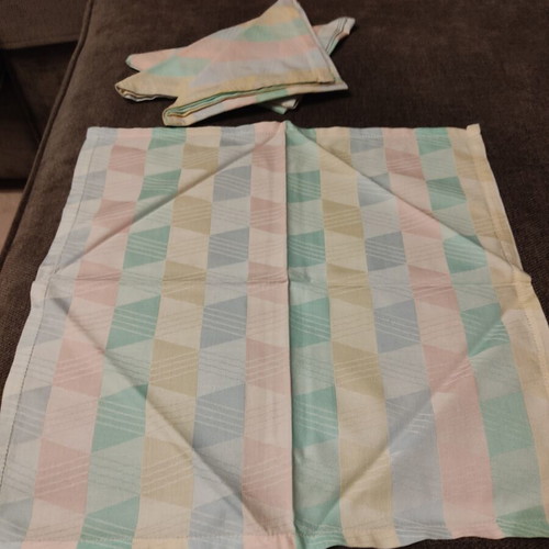 Vintage cotton table napkins set of 4 like new