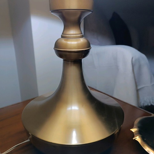 Set of vintage bronze table lamps like new