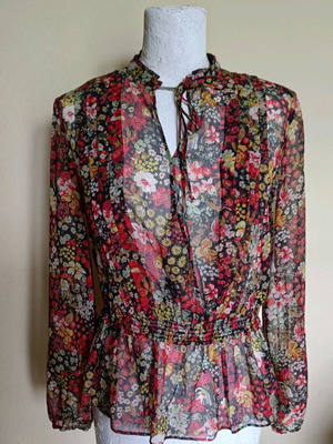 Zara blouse size S airy like new