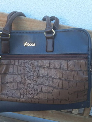 Doca handbag like new, blue and brown, croco style