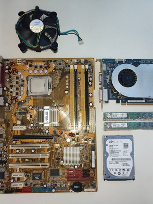 Asus Retro WinXP Bundle used with Core 2 Duo E7500, 2GB RAM, 9600GT