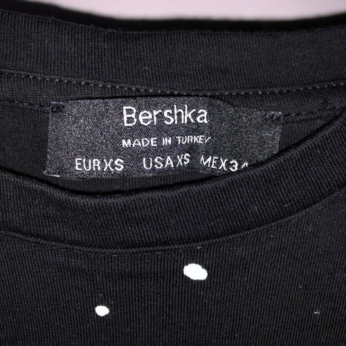 Bershka Black Short-Sleeve T-Shirt XS like new