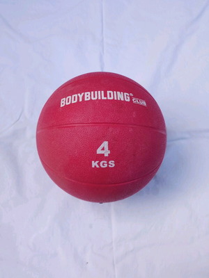 Medicine ball Bodybuilding club like new