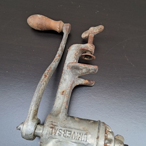 Manual Meat Grinder like new, vintage