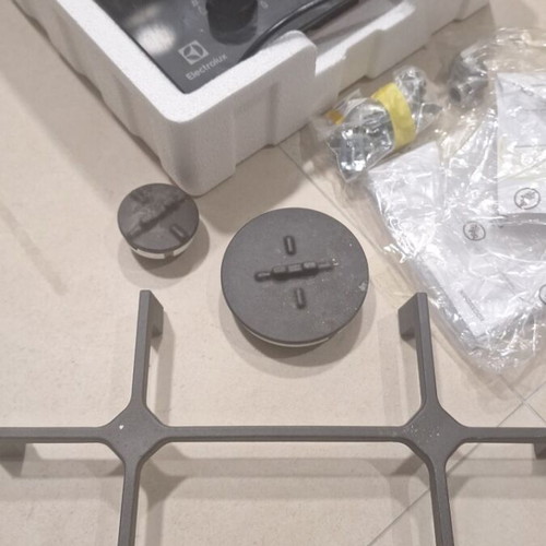 Domino Gas Hob Electrolux EGC 3322NVK Ceramic Black New