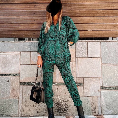 SheX set lightweight for all seasons like new, green