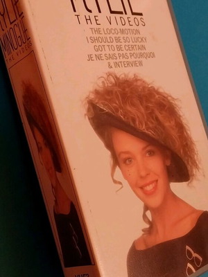 Kylie Minogue The Videos 1988 VHS like new, collector's item