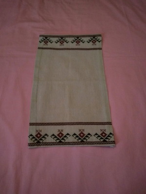 Cross-stitch table runner new on thick etamine 50×28.5cm