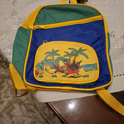 Children's backpack like new, colorful with designs