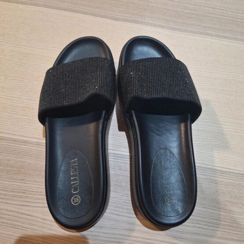 Black platform sandals with rhinestones, size 39