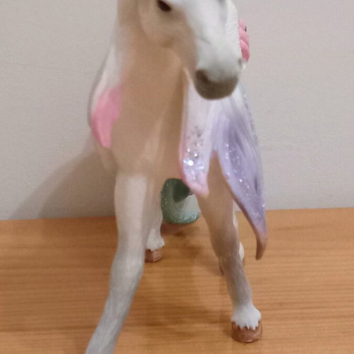 Sea Unicorn Mare figure like new from Schleich Bayala fantasy series