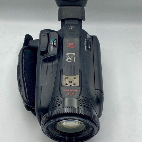 Canon Legria HF30 video camera like new