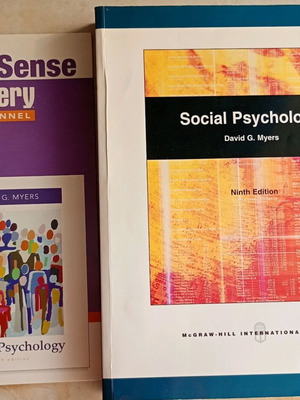 Social Psychology 9th edition with CD in excellent condition