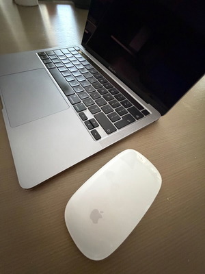 MacBook Pro M1 16GB 512GB with TouchBar and Magic Mouse 2 like new