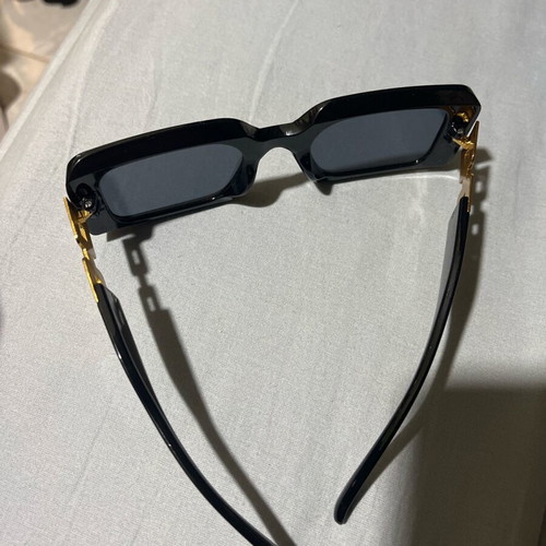Women's sunglasses new with gold details