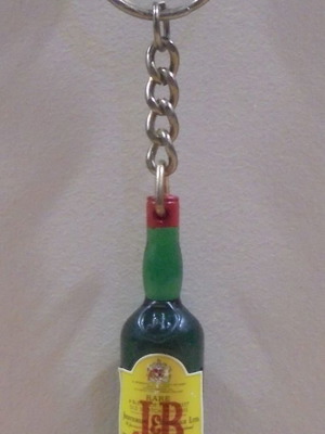 J&B Scotch whisky old advertising plastic keychain used