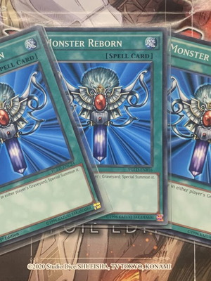 Yu-Gi-Oh! Monster Reborn playset 3 cards used