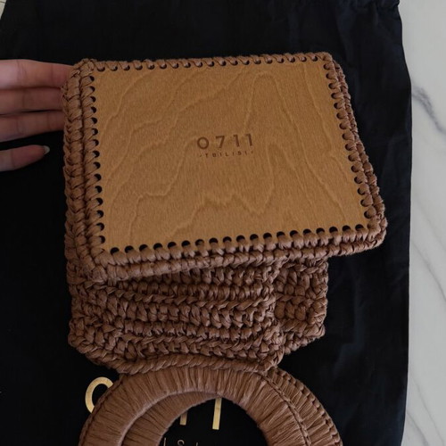 0711 brown raffia bag like new