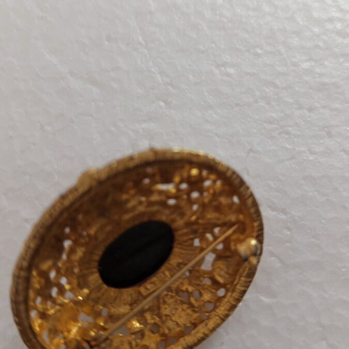 Pin with natural hematite energy crystal, new, black and gold