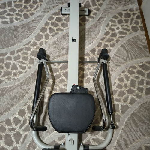 Rowing machine fitness equipment almost new