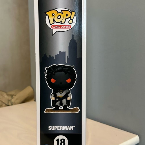 Funko Cover Superman #18 like new