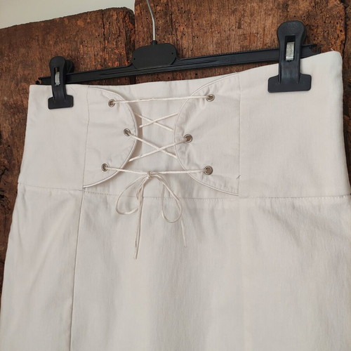 Vintage Y2K high waisted lace up corset skirt like new, white, size S