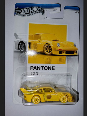 Hot Wheels Porsche 934/5 Pantone 123 new with metal base