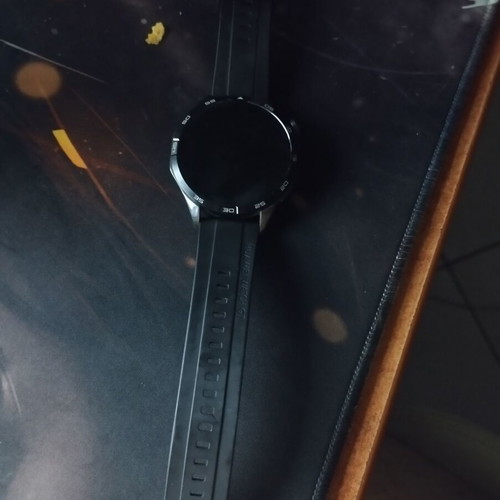 Huawei Watch GT 4 smartwatch with box and charging cable