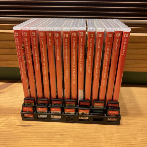 Nintendo Switch Game Display Storage 14 Slot like new, color of your choice