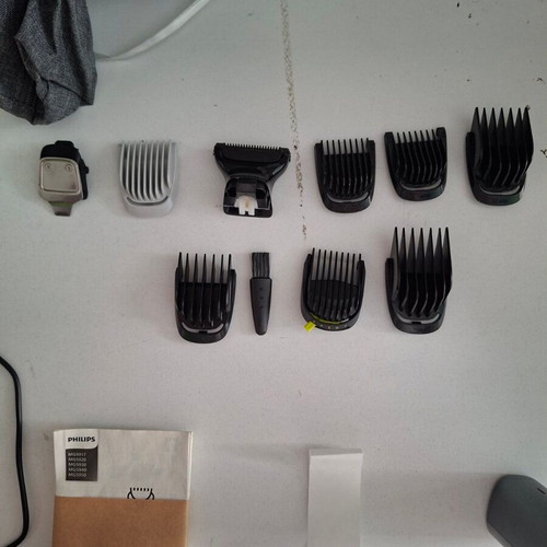 Philips Series 5000 Rechargeable Hair Clipper MG5940/15 like new, grey