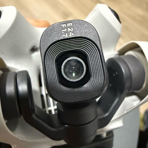Dji Mini 4 PRO like new with RC2 controller, extra wings, 2 batteries