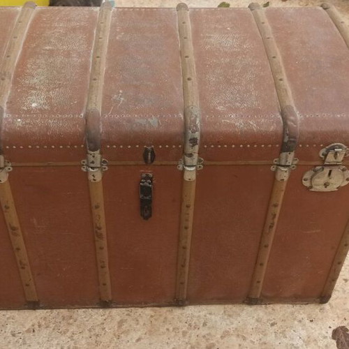 Chest used from 1920-1930 decade for storage