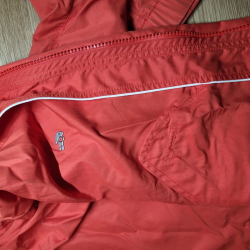 Lacoste jacket orange XL like new, waterproof and windproof