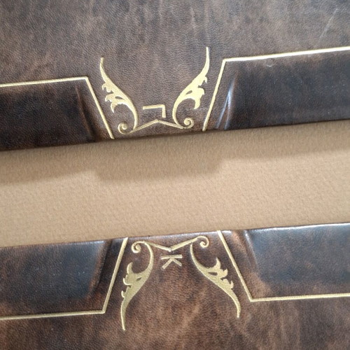 Vintage leather desk set like new