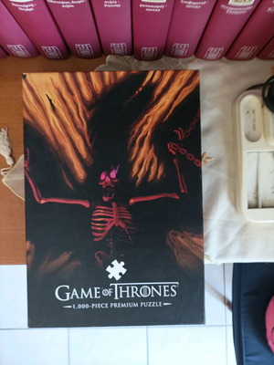 Game of Thrones puzzle pack of 2 with 1000 pieces each