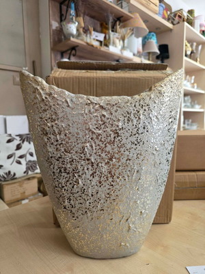 Ceramic vase with bronze textured finish new