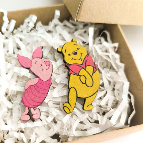 Wooden Winnie the Pooh and Piglet earrings new, pink multicolor