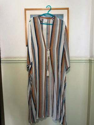 Long Kimono striped, like new, white and orange by Achilleas Accessories