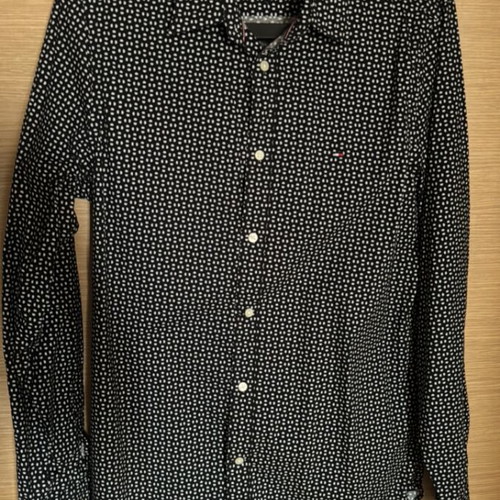 Tommy Hilfiger shirt, black, size M, like new