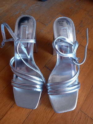 Silver sandals size 38 used, platform style