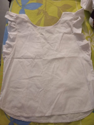 Top box white, like new, fits sizes S M