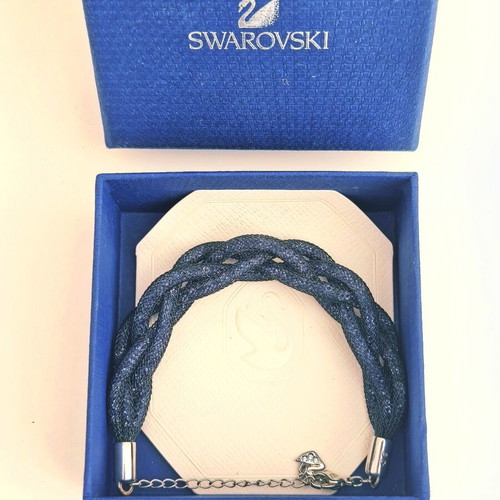 Swarovski Stardust flexible bracelet with blue crystals