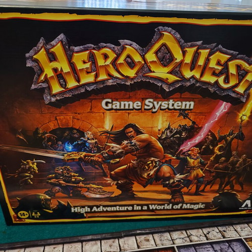 Heroquest board game like new with Frozen Horror expansion
