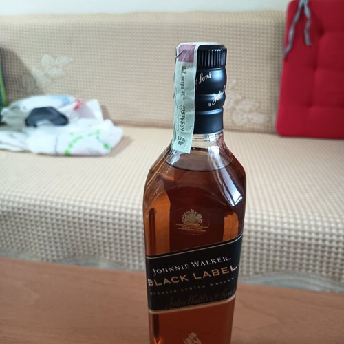 Johnnie Walker Black Label Whisky new