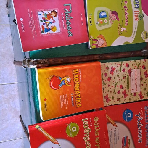 Learning books like new, pack of 6