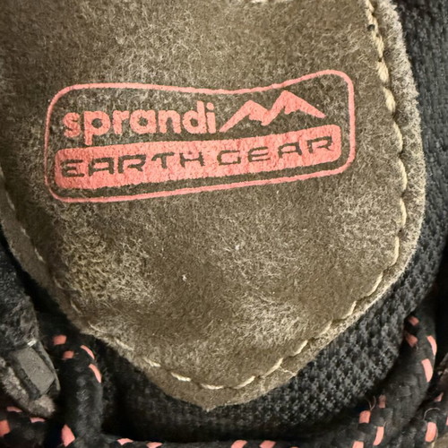 Sprandi Earth Gear Waterproof Hiking Shoes size 38 used, brown