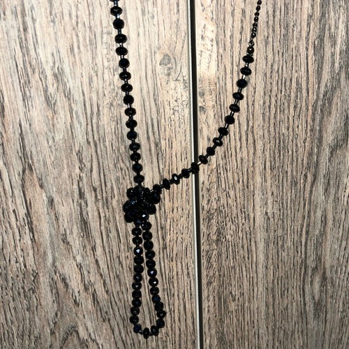 Necklaces like new, pack of 4 multicolored