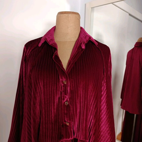 Women's Lurex Pleated Set like new, red, Zeta Otto Studio